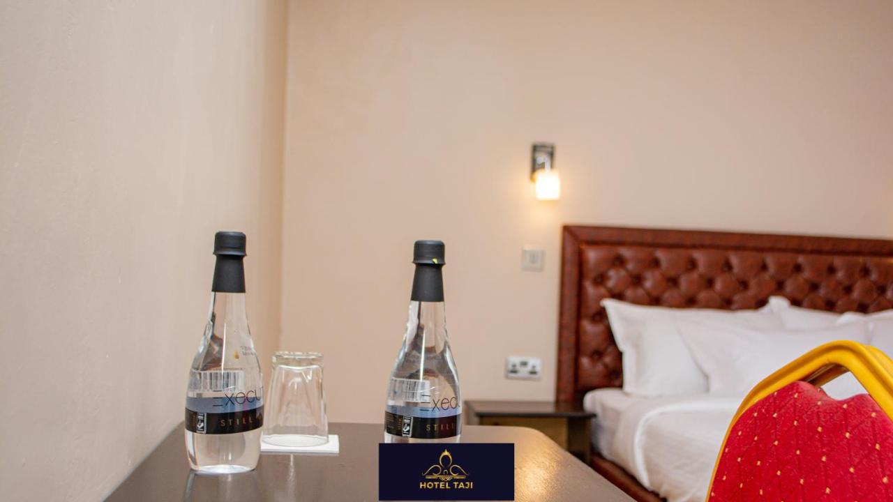 Hotel Taji Nanyuki Esterno foto