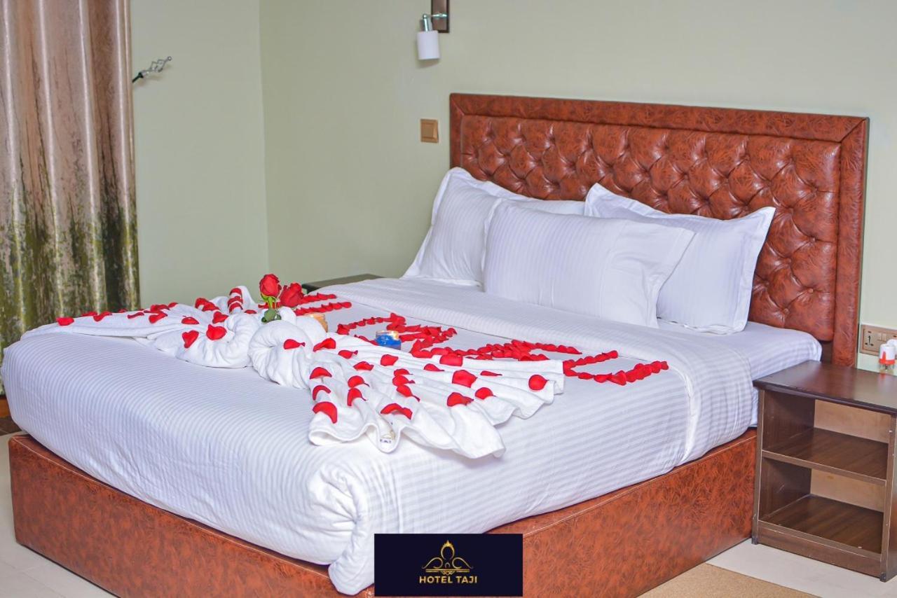 Hotel Taji Nanyuki Esterno foto
