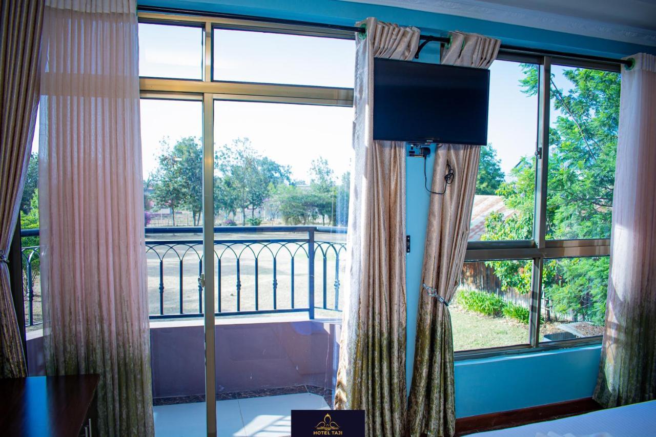Hotel Taji Nanyuki Esterno foto