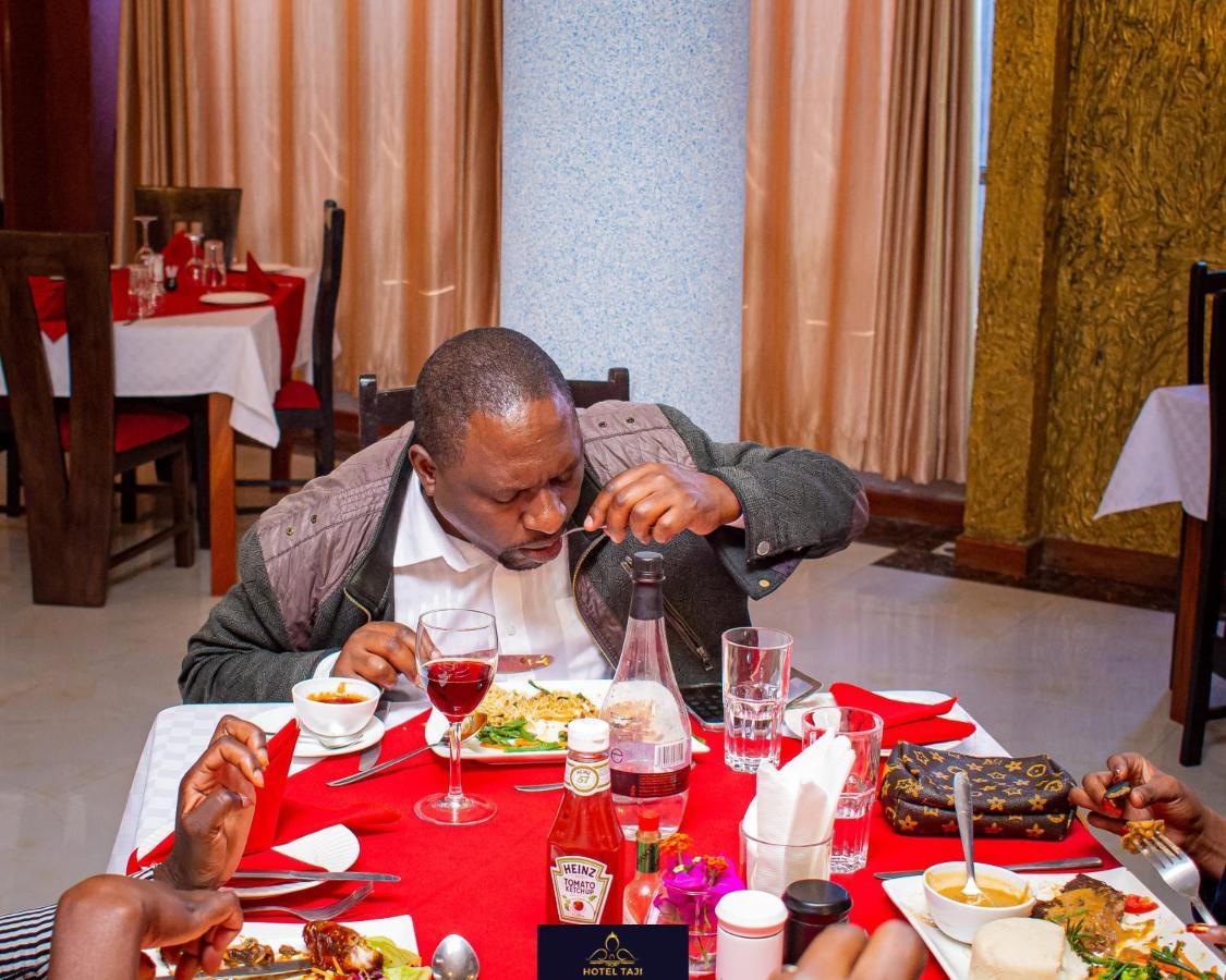 Hotel Taji Nanyuki Esterno foto