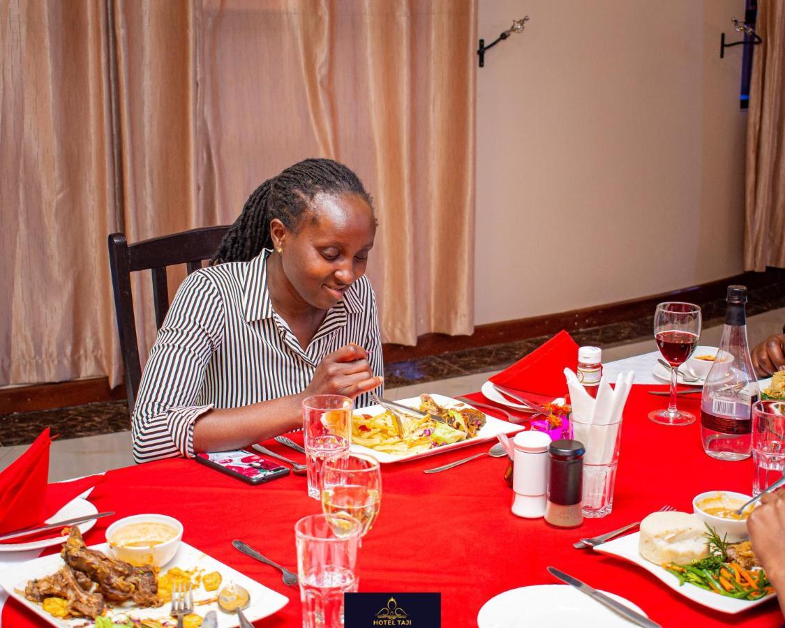 Hotel Taji Nanyuki Esterno foto