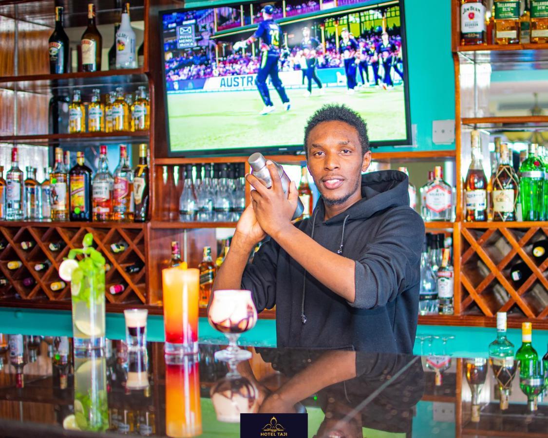 Hotel Taji Nanyuki Esterno foto